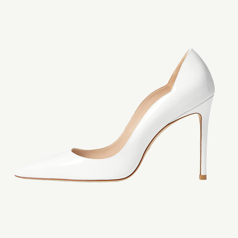 Stuart Weitzman - Stuart 100 Scallop Pump