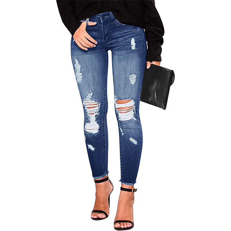 Kunmi - Ripped Boyfriend Slim Fit Jeans